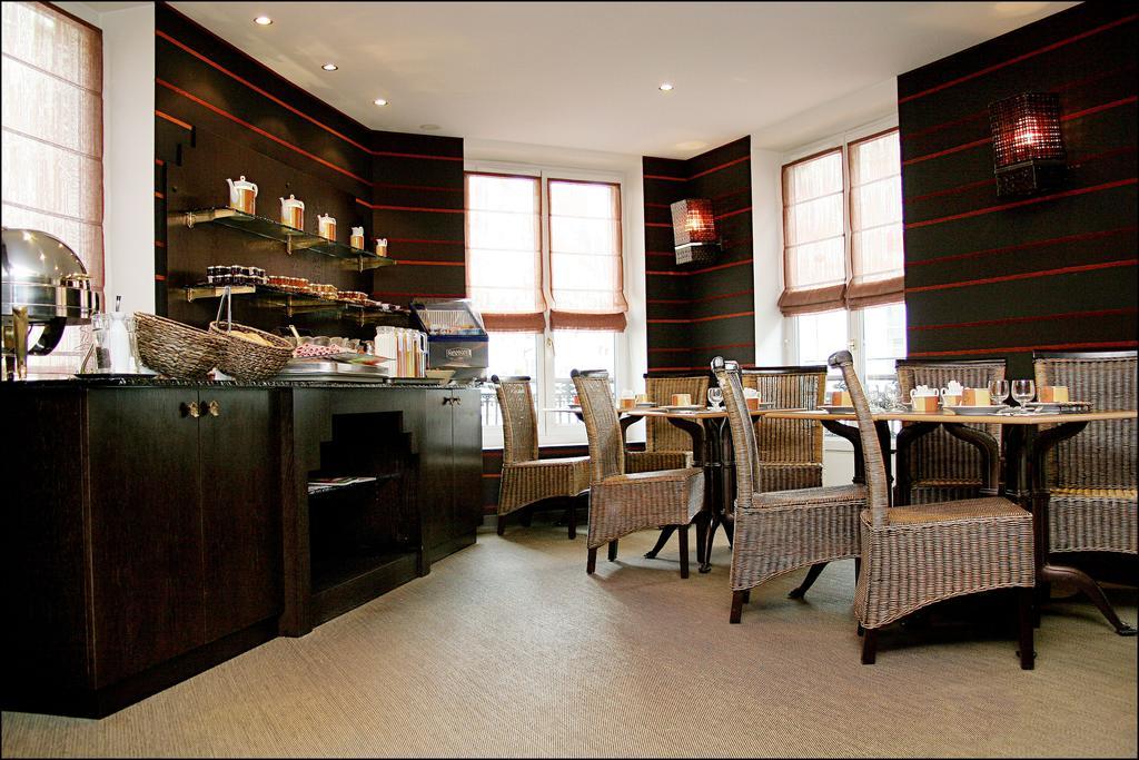 Pavillon Opera Bourse Hotel 3*